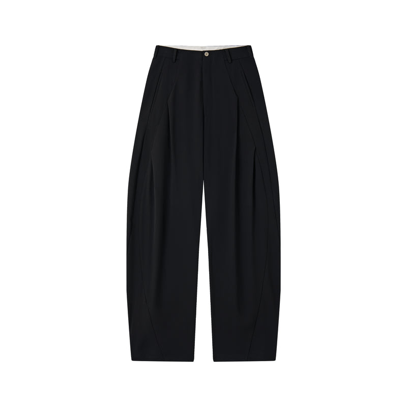 Curved structure trousers